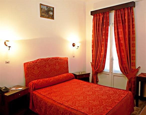 Hotel Suisse Algiers Buitenkant foto