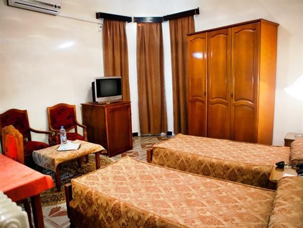 Hotel Suisse Algiers Buitenkant foto