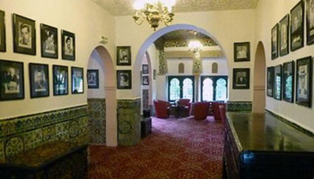 Hotel Suisse Algiers Buitenkant foto