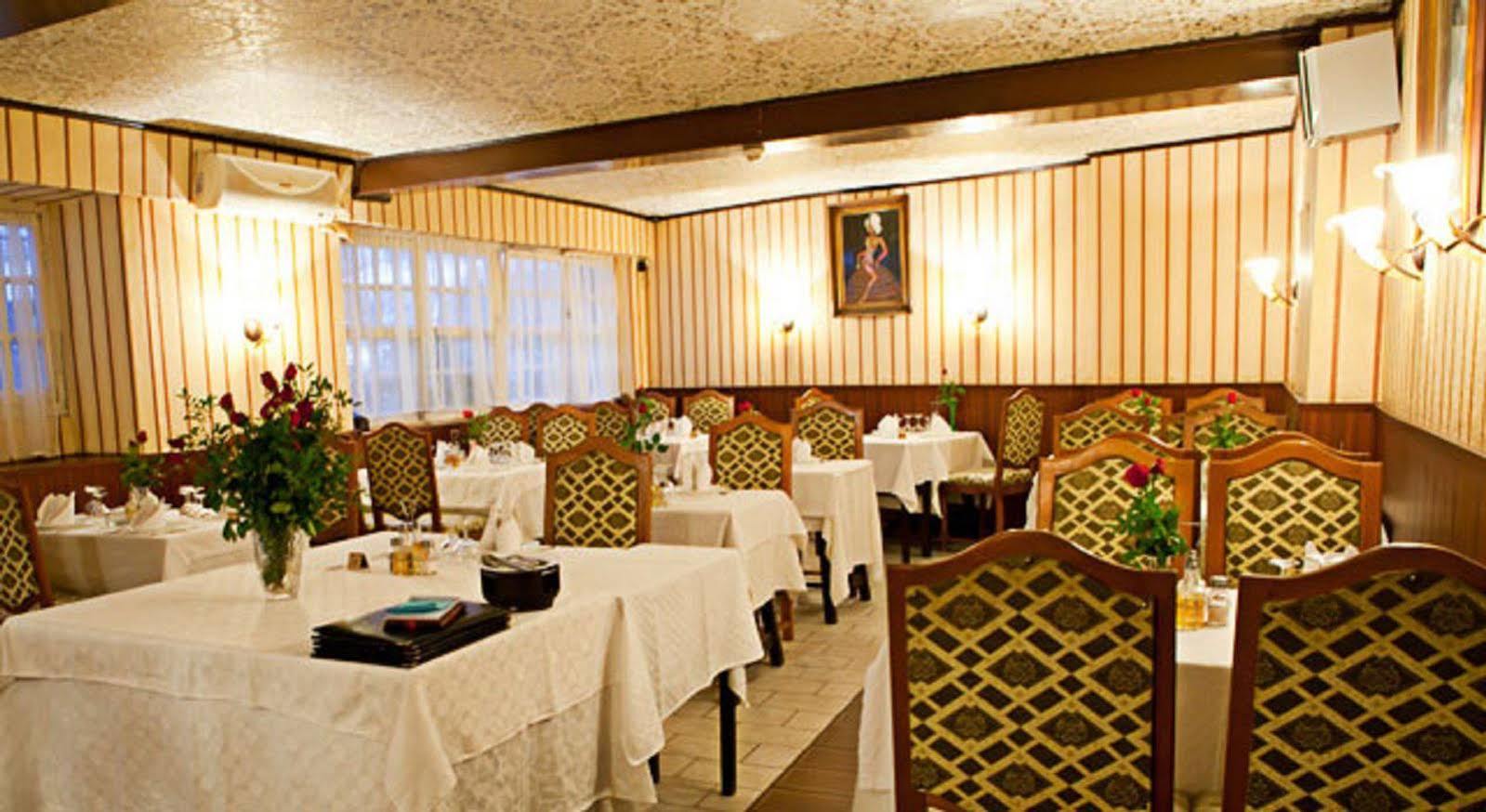 Hotel Suisse Algiers Buitenkant foto
