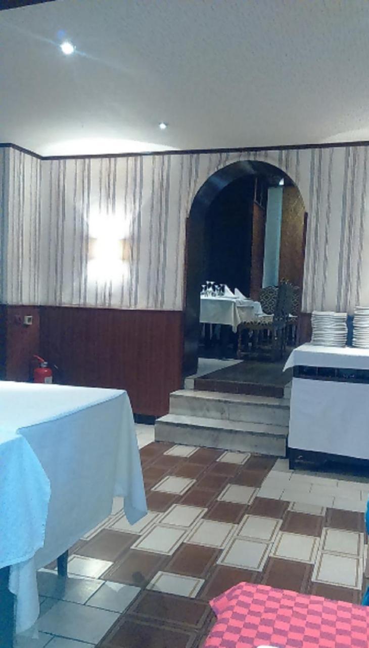 Hotel Suisse Algiers Buitenkant foto